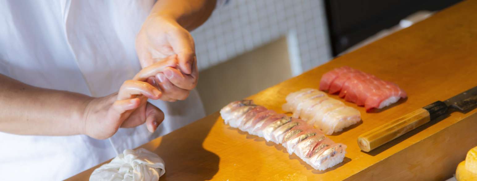 本格江戸前寿司の<br />
出張シェフが呼べます!